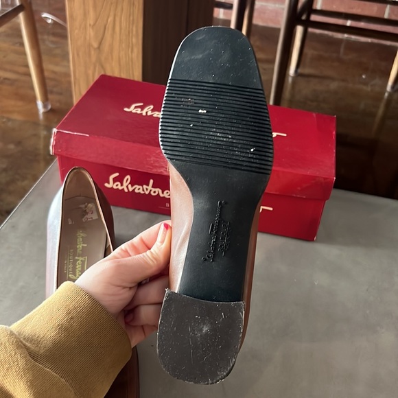 Salvatore Ferragamo 4cm heels - Picture 4 of 8